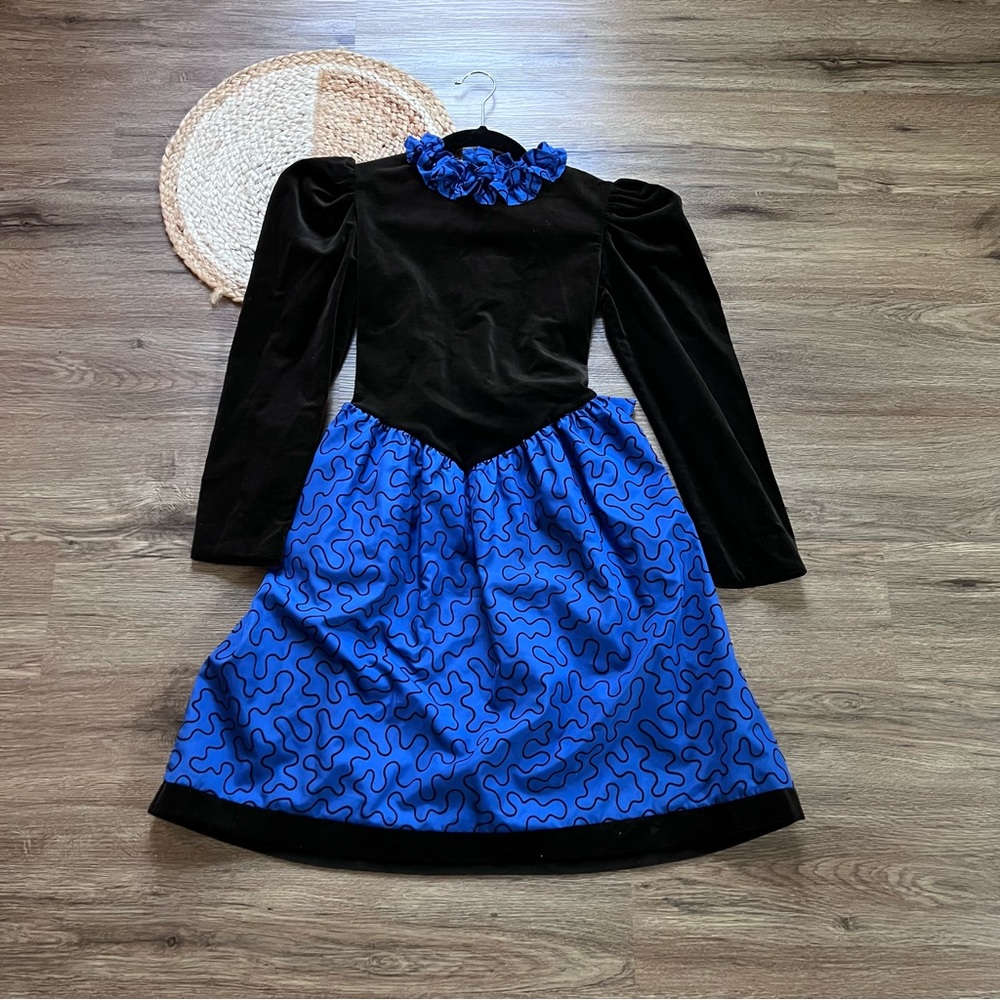 YVES SAINT LAURENT Vtg Velvet Ruffle Collar Brown Girls Dress